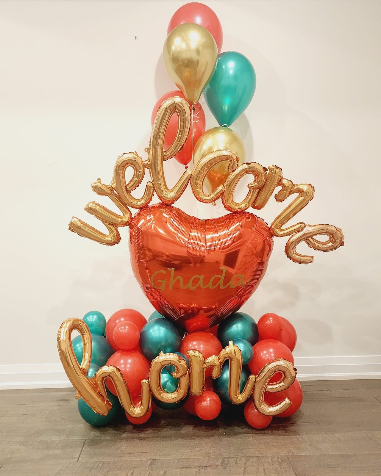 Balloon Bouquet, Welcome home script, coral and teal
