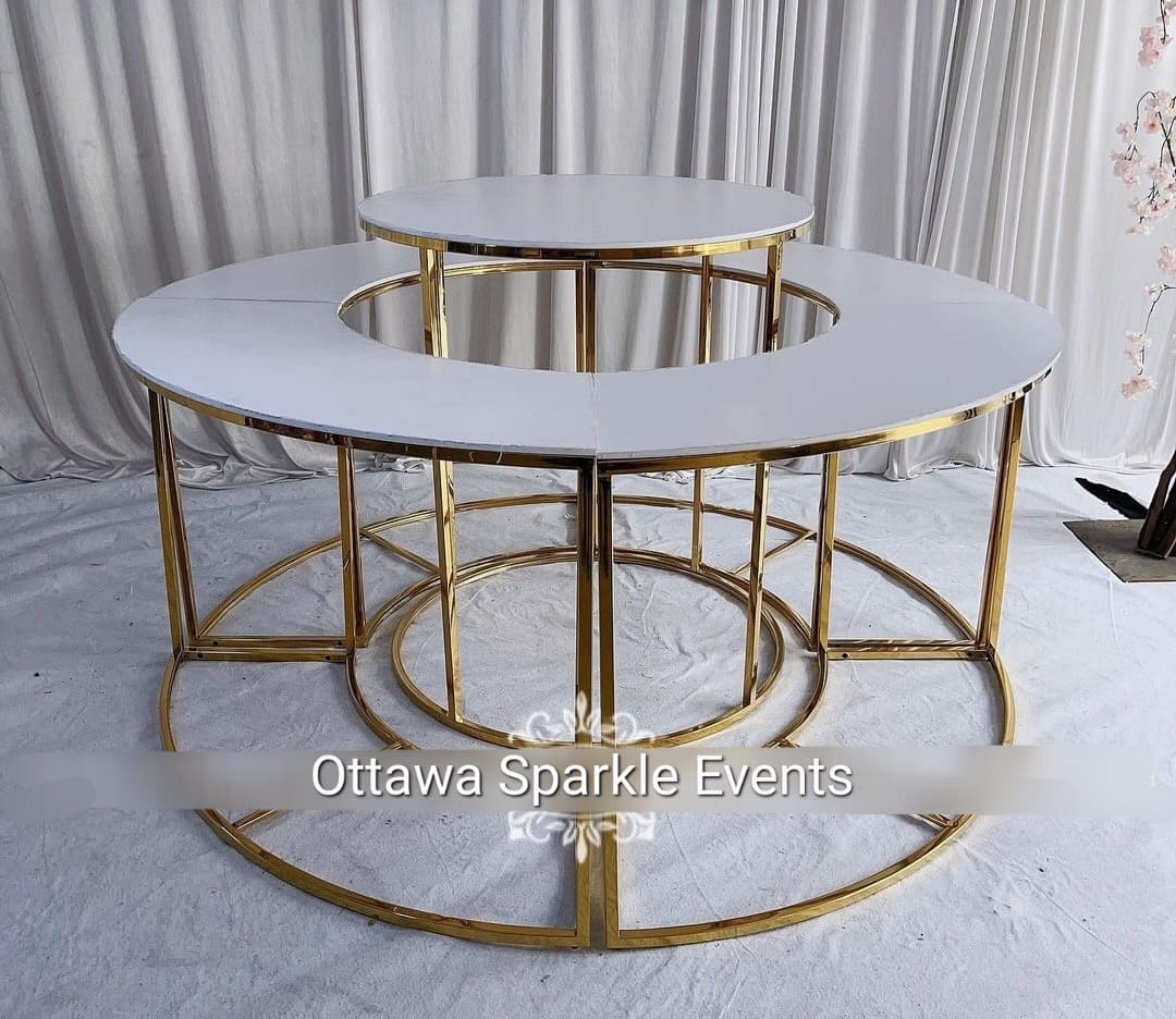 Round Table