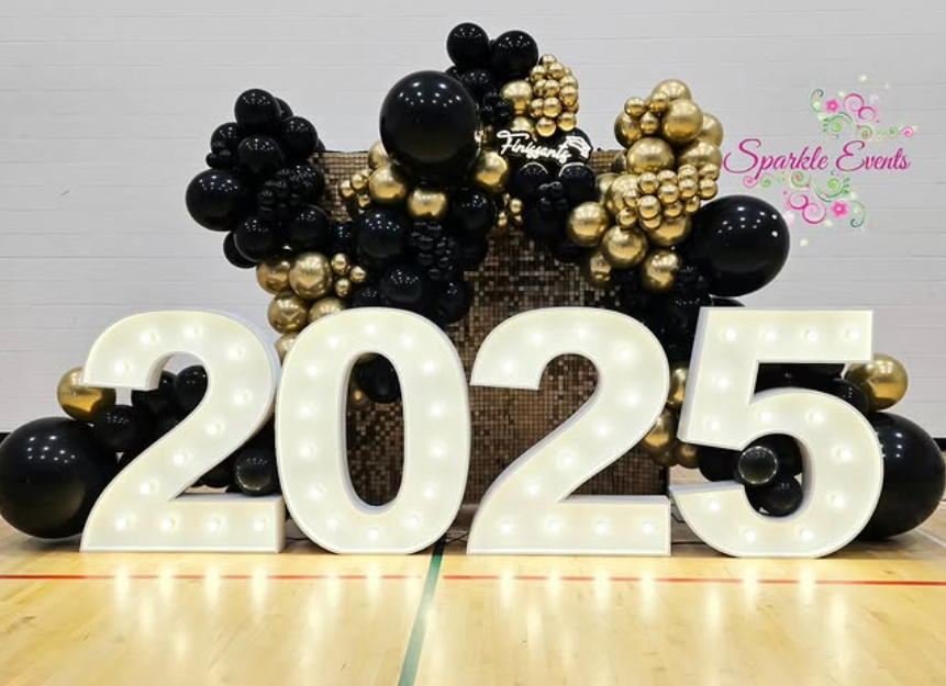 2025 Grad At Echole Secondaire Pierre De Blois