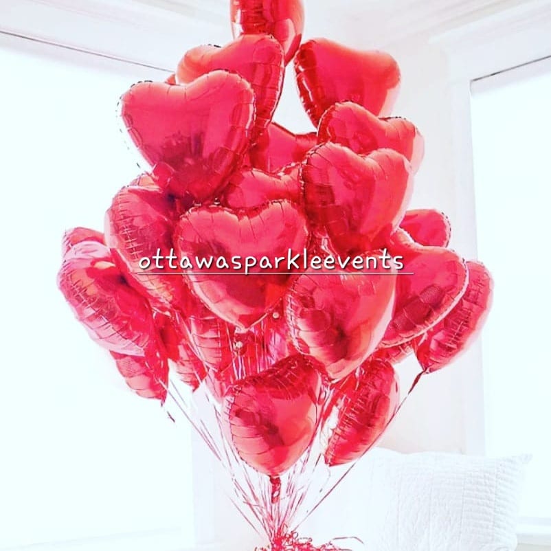 Red Heart Foil Balloon Bunch