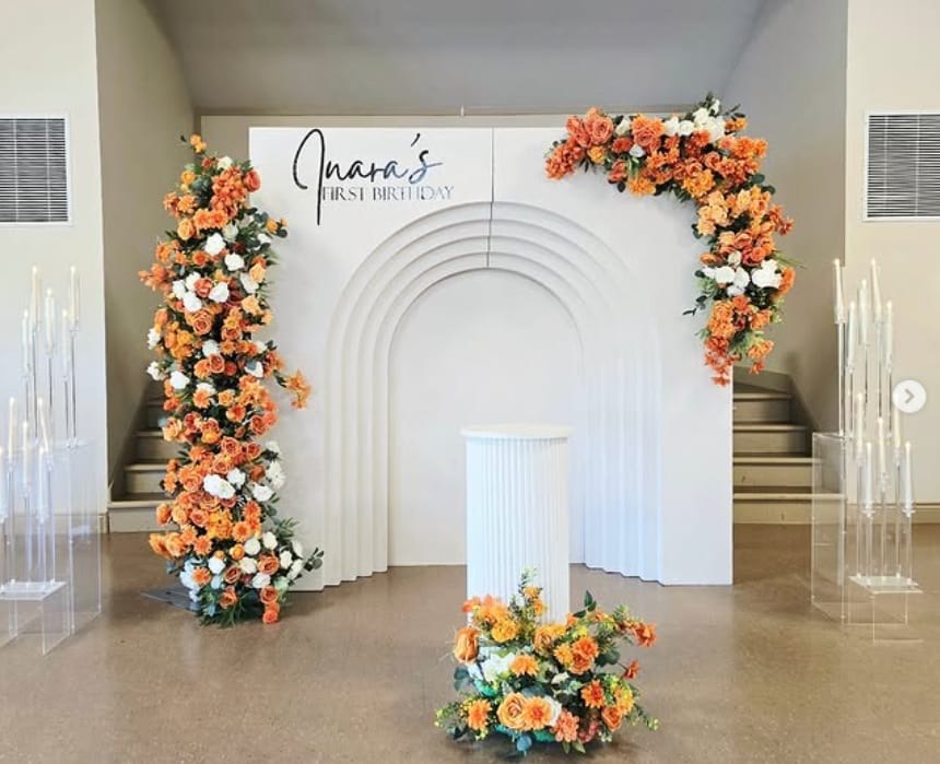 A first birthday with a terracotta floral arch by Sparkle Events